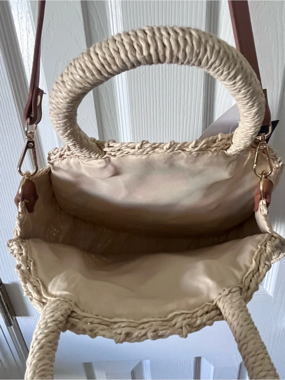 LOFT Woven Round Straw Tote Bag with Colorful 3D Dots - Detachable Strap -  NWT